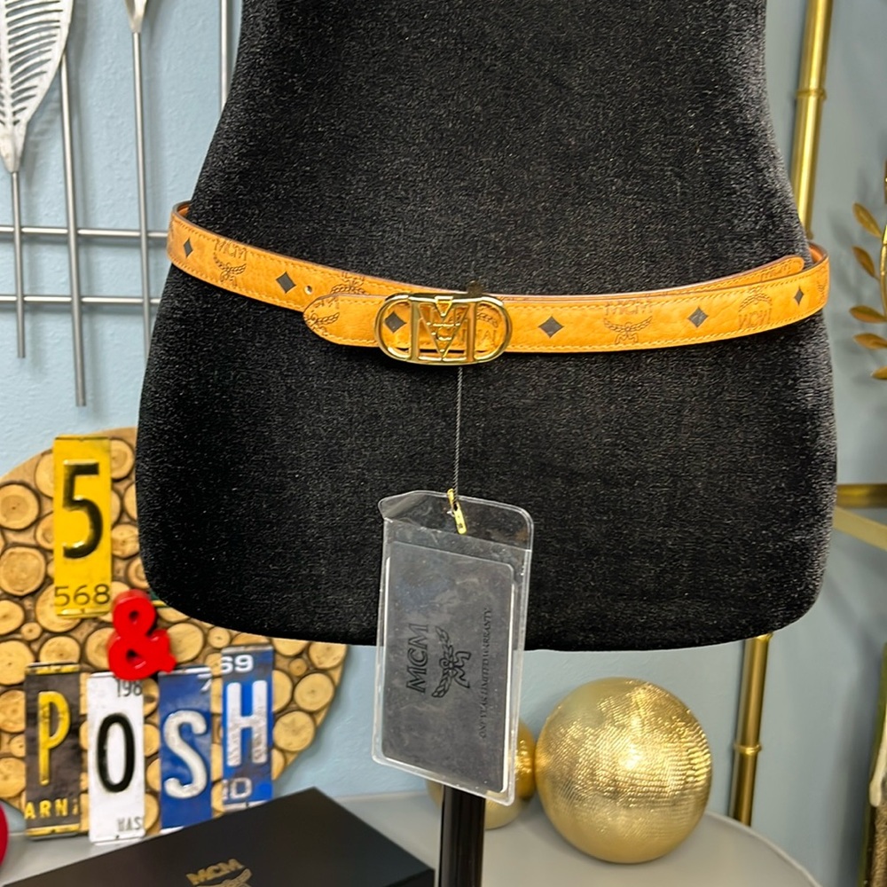 MCM Mode Mena Reversible Leather Belt